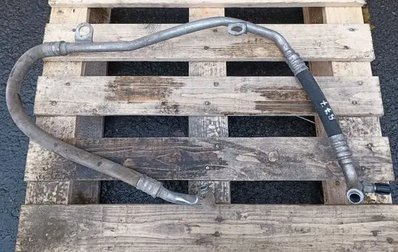 Mercedes-Benz Vaneo W414 Air conditioning (A/C) pipe/hose
