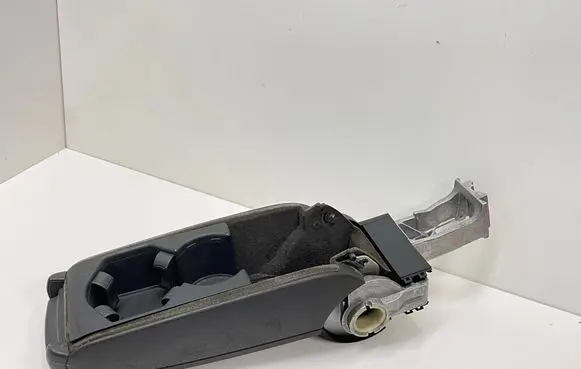Audi A4 S4 B6 8E 8H Armrest 8E0864207F 1049395 20032001