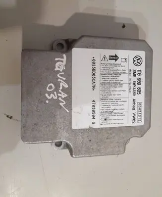 Volkswagen Touran I Airbag control unit/module 1T0909605 47030504 05H21S12