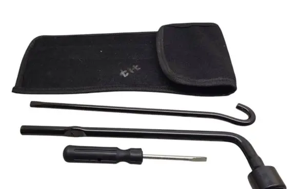 KIA Venga Tool set 