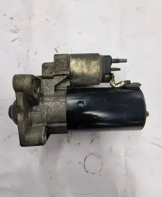 Renault Megane III Starter motor 8200741476 0001108429