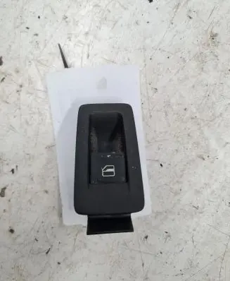 Volkswagen Touran I Electric window control switch