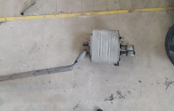 BMW 5 E60 E61 Muffler/silencer 18307800338 18307789895 18307792041