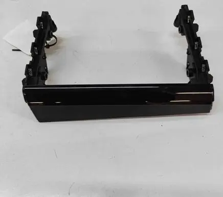 Radio/GPS head unit trim