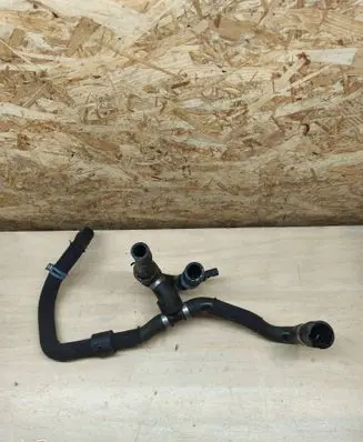Porsche Cayenne (9Y0 9Y3) Engine coolant pipe/hose 4M0819337