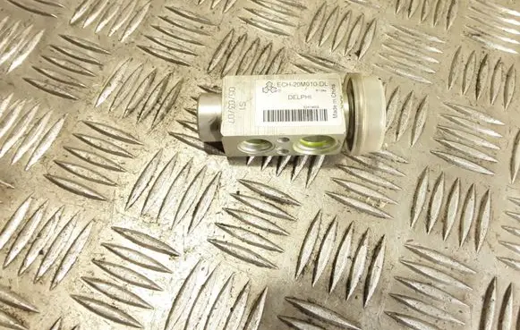 Opel Astra H Air conditioning (A/C) expansion valve ECH20M010DL