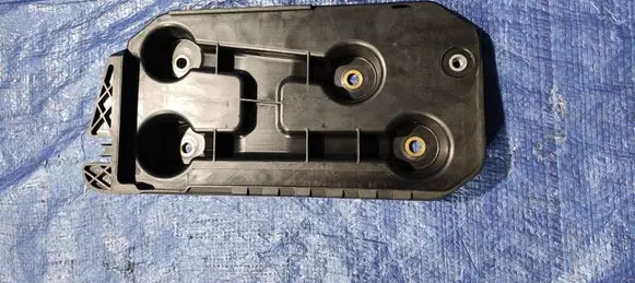 Skoda Superb B6 (3T) Battery bracket 3T0804869A