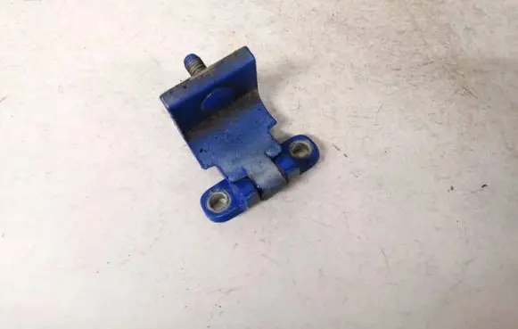Volkswagen Polo Tailgate/trunk/boot hinge
