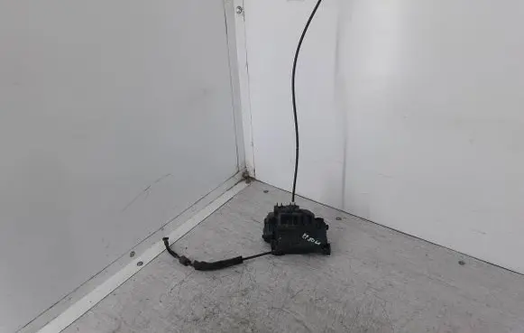 Renault Modus Front door lock 