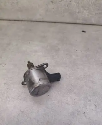 BMW 6 F12 F13 Hydraulic servotronic pressure valve 7882340118 TM6670