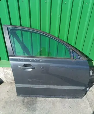 Volvo V50 Front door