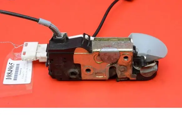 Citroen C4 I Front door lock 9647172780F