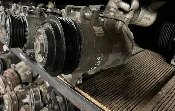 Mercedes-Benz E W212 Air conditioning (A/C) compressor (pump) A0022303111 65F0180009