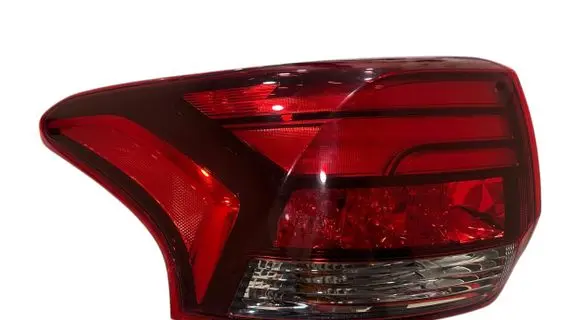 Mitsubishi Outlander Rear/tail lights W2869