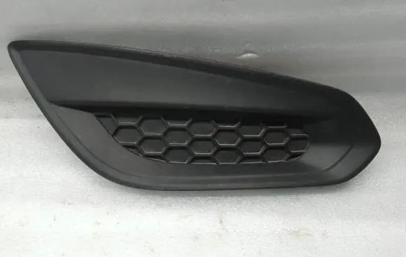 Volvo S60 Front bumper lower grill 31294130