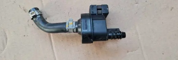 Audi Q3 F3 Electric auxiliary coolant/water pump 06H906517AE