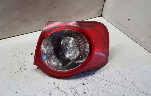 Volkswagen PASSAT B6 Rear/tail lights 3C9945096N