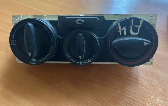 Audi A6 S6 C5 4B Climate control unit