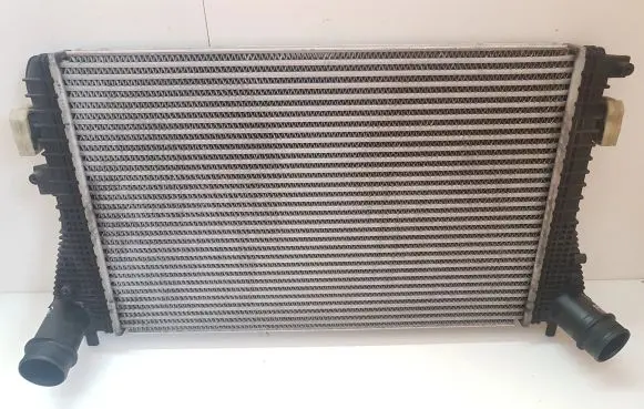 Volkswagen Tiguan Intercooler radiator 3C0145805AM