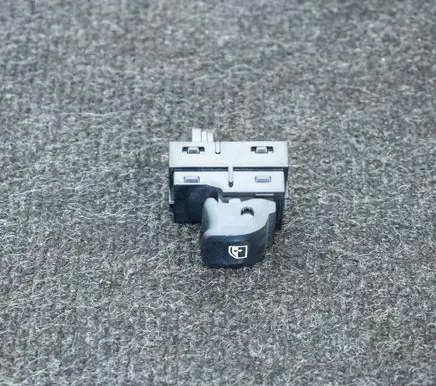 BMW 5 G30 G31 Electric window control switch 9327031