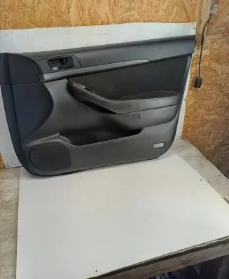 Toyota Avensis T250 Front door card panel trim 30719000 356T523
