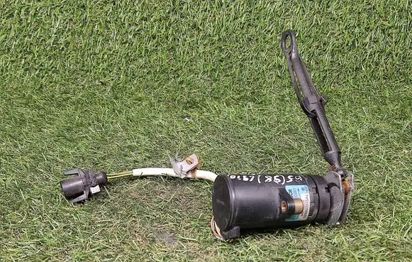 Volkswagen PASSAT B5 Accelerator pedal position sensor 028907475AL 0281002289