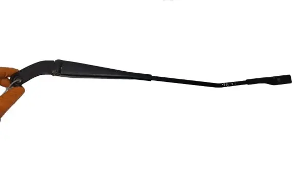 Audi A4 S4 B8 8K Front wiper blade arm 8K1955407