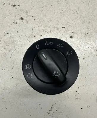Volkswagen PASSAT B6 Light switch 1K0941431AS