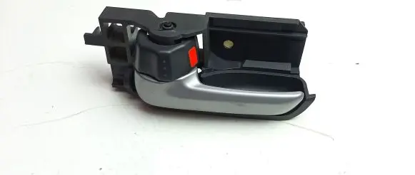 Nissan Pixo Front door interior handle 8311075J0 M6459