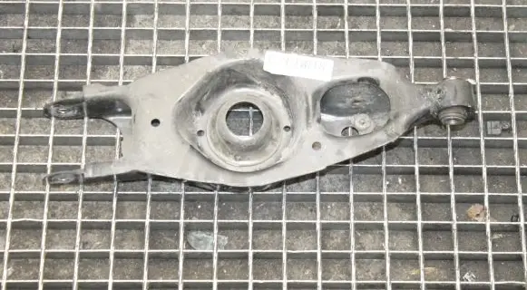 Maserati Ghibli Rear upper control arm/wishbone 670036580