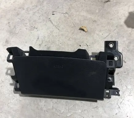 Hyundai i40 Knee airbag 569703Z200