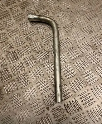 Audi A6 S6 C6 4F Wheel nut wrench 8N0012219