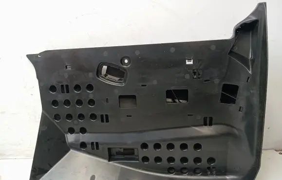 Mercedes-Benz GLC C253 Foot area side trim A2536800536