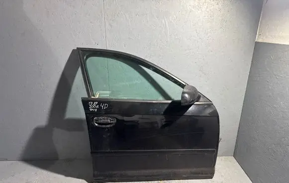 Audi A3 S3 8P Front door 