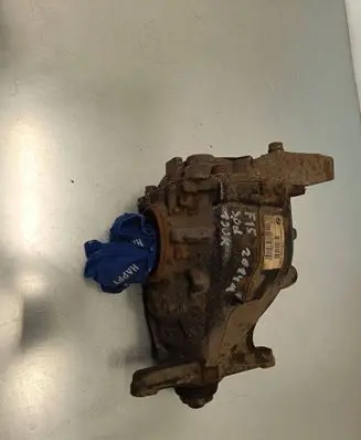 BMW X5 F15 Rear differential 7636992 EAY521315 8913071960740009