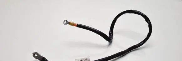 Mercedes-Benz E W211 Positive cable (battery) A2115404732 41690002 A211