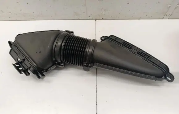 Mercedes-Benz E W214 Air intake duct part A2540943100