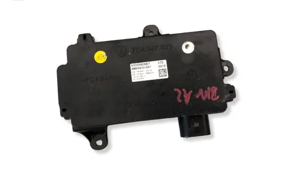 Volkswagen Golf VIII Other control units/modules 7C4947023A 704947023A SWR055