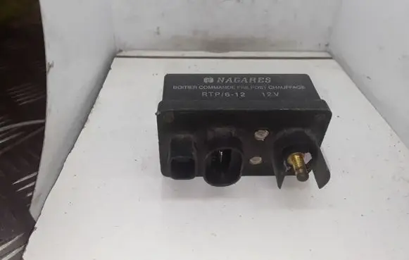 Volvo S40, V40 Glow plug pre-heat relay 7700107794 RTP612