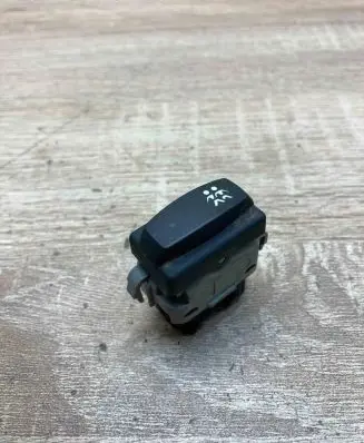 Renault Megane II Other switches/knobs/shifts 307799A 28082
