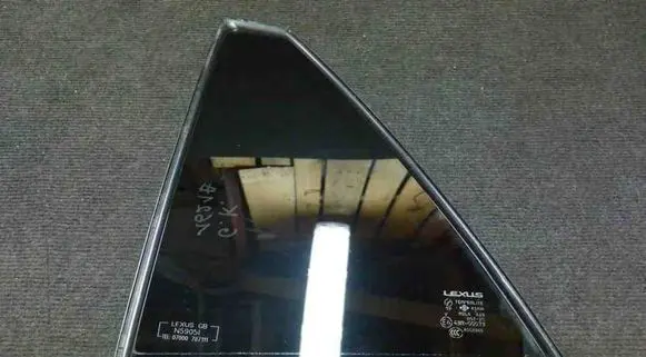 Lexus RX 330 - 350 - 400H Rear side window 43R00073
