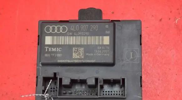 Audi Q7 4L Engine control unit/module ECU 4L0907290