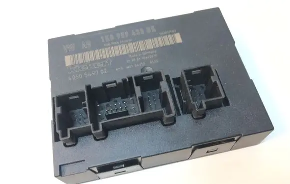 Volkswagen Golf V Comfort/convenience module 1K0959433BK
