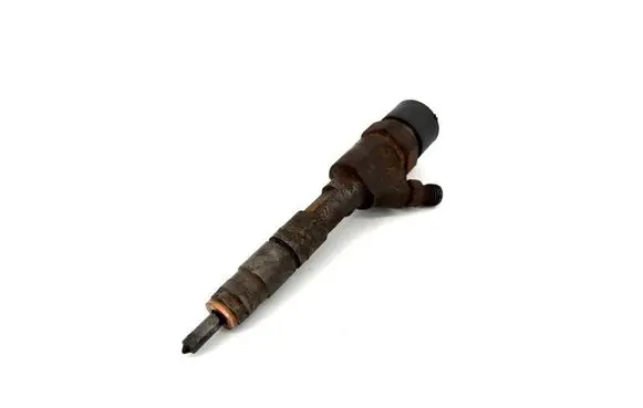 Fuel injector