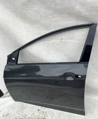 Hyundai i40 Front door
