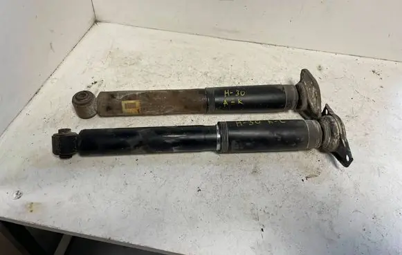 Volvo S60 Rear shock absorber/damper 31323228 DZZBA 204141527