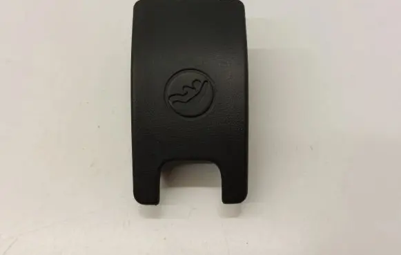 Audi A4 S4 B8 8K ISOFIX cover 8T0887187