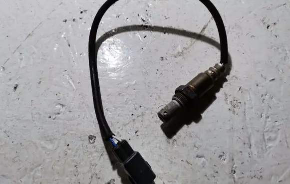 Toyota Avensis T250 Lambda probe sensor 89465