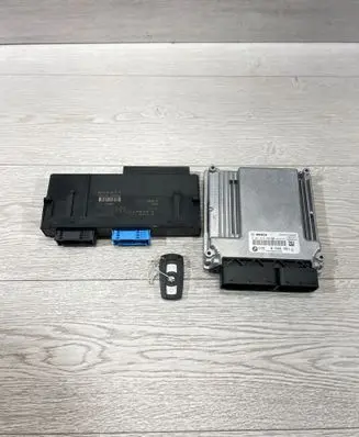 Engine ECU kit and lock set