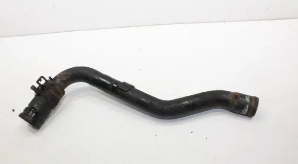 KIA Sorento Engine coolant pipe/hose